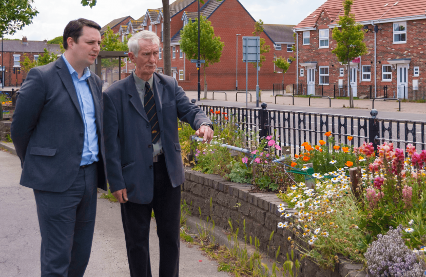 Tees Valley Mayor Ben Houchen with volunteer Geoff Faint at the Annexe