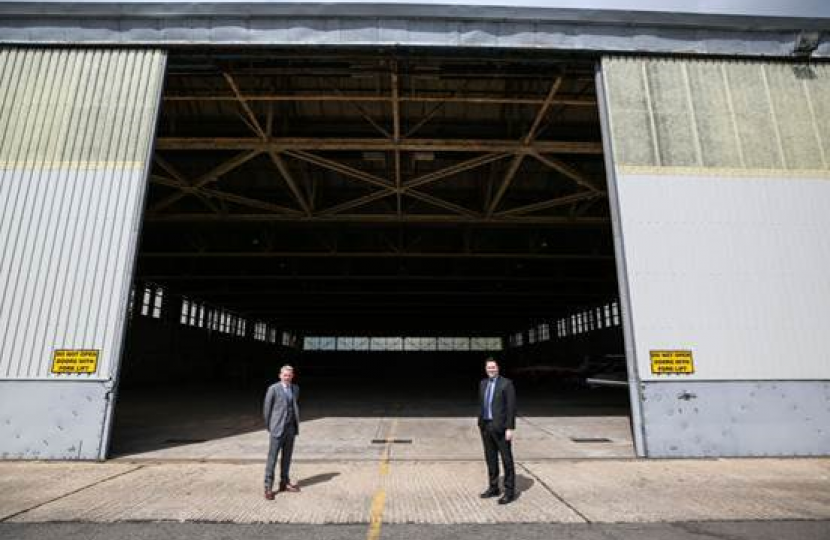 Willis Lease Finance VP Teesside Operations Kevin O’Hare with Tees Valley Mayor Ben Houchen at Hangar 1